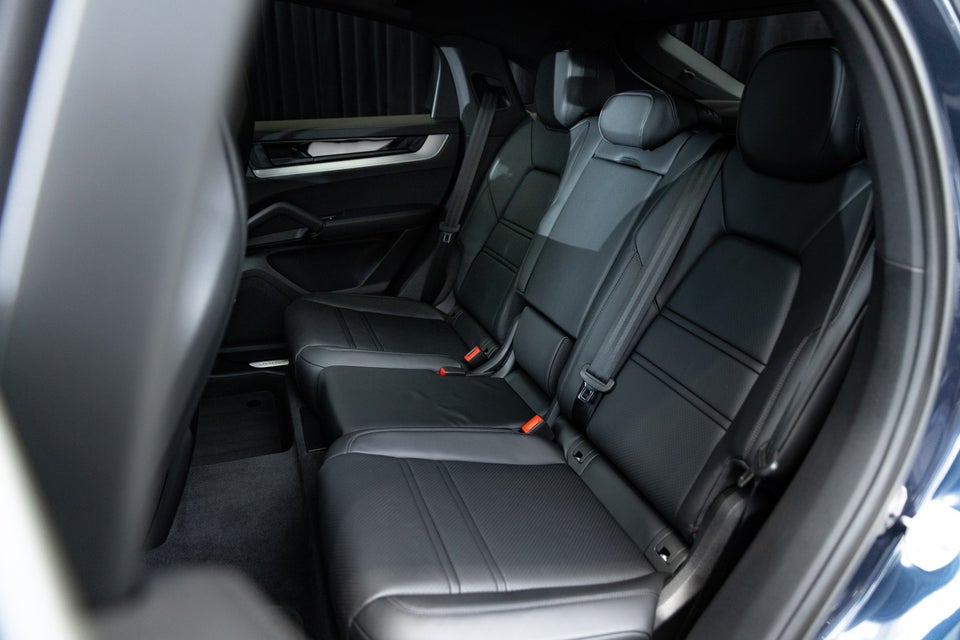 Porsche Cayenne 3,0 E-Hybrid Coupé Tiptr. 5d