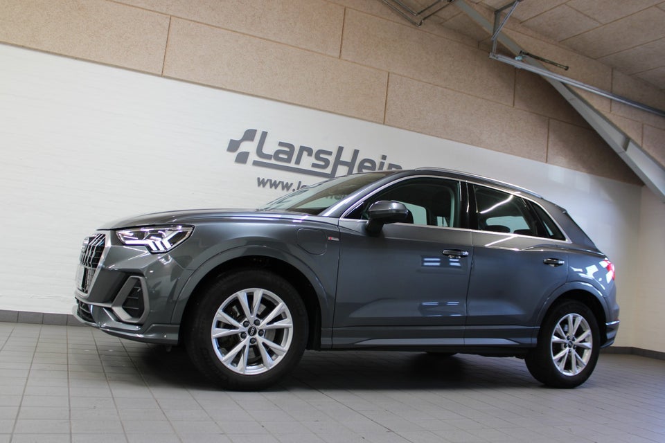 Audi Q3 45 TFSi e S-line plus S-tr. 5d