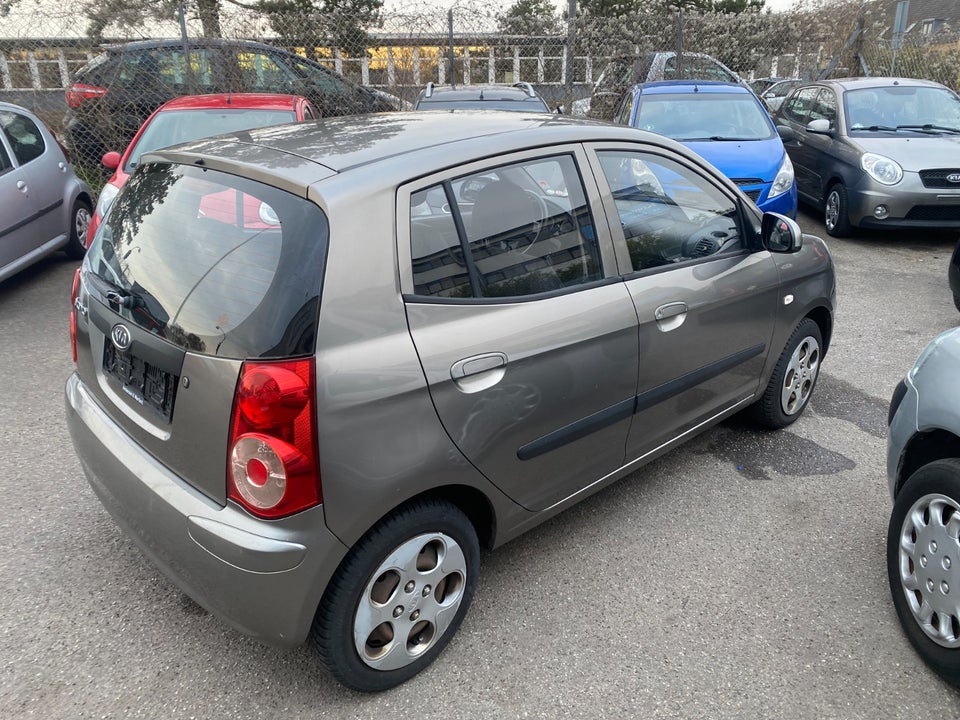 Kia Picanto 1,1 Fresh+ 5d