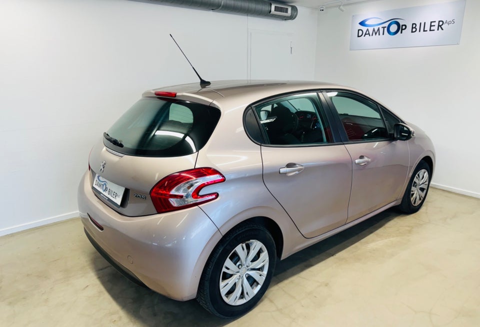 Peugeot 208 1,2 VTi Active 5d