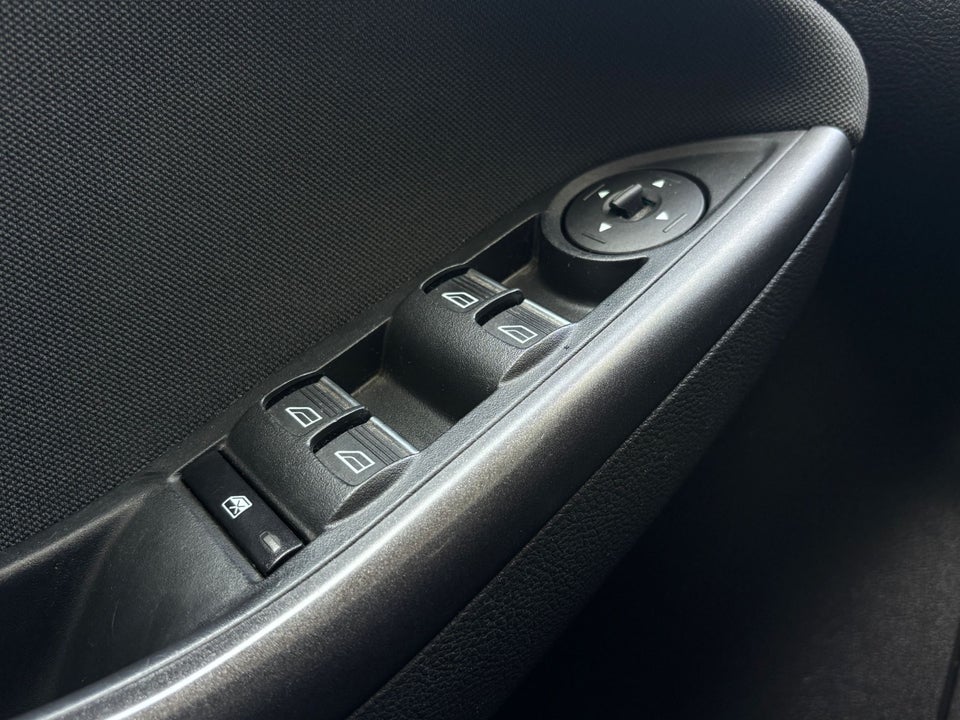 Ford Focus 1,0 SCTi 125 Titanium stc. 5d