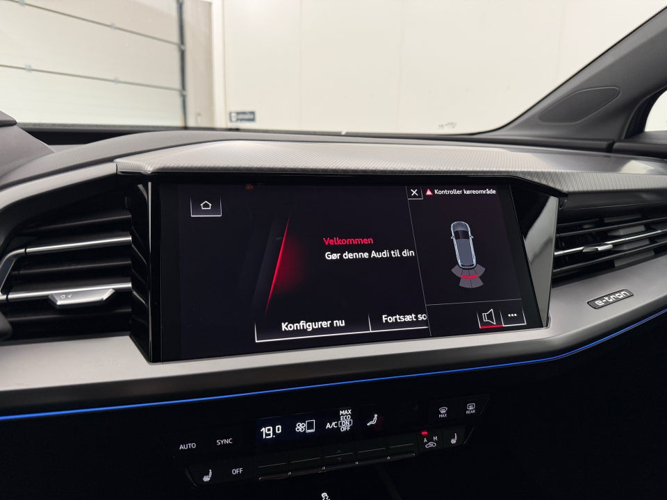 Audi Q4 e-tron 40  5d