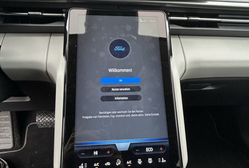 Ford Explorer 77 Select Extended Range 5d