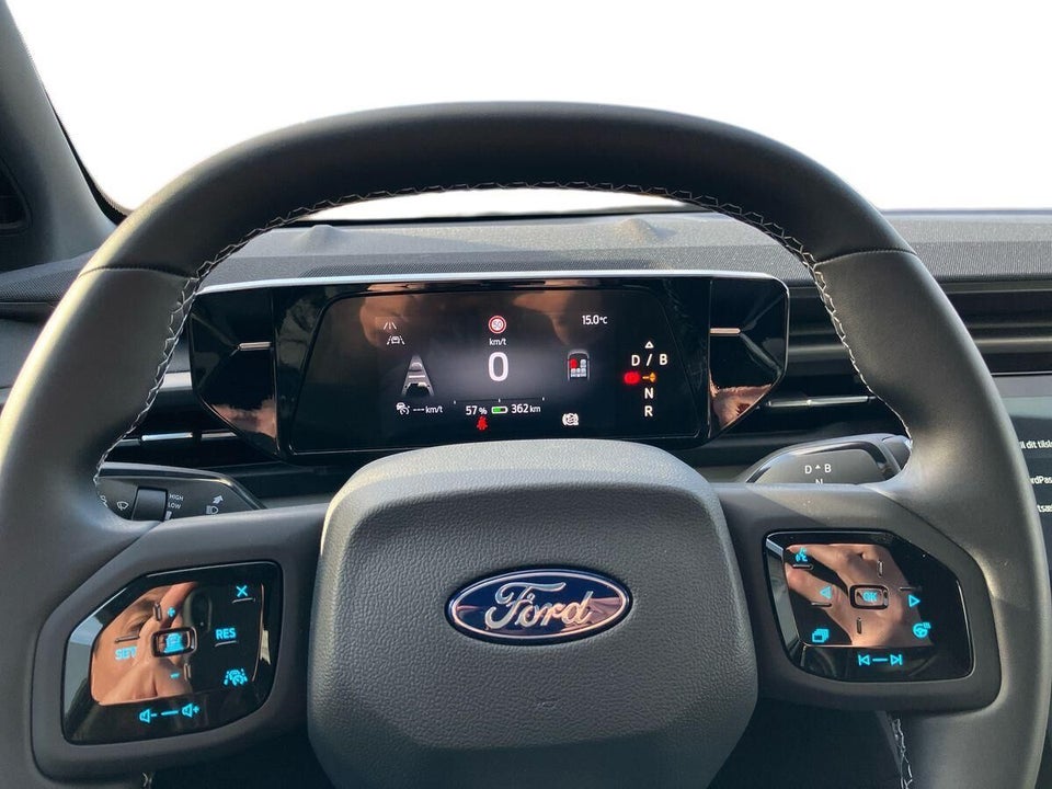 Ford Capri 77 Select Extended Range 5d