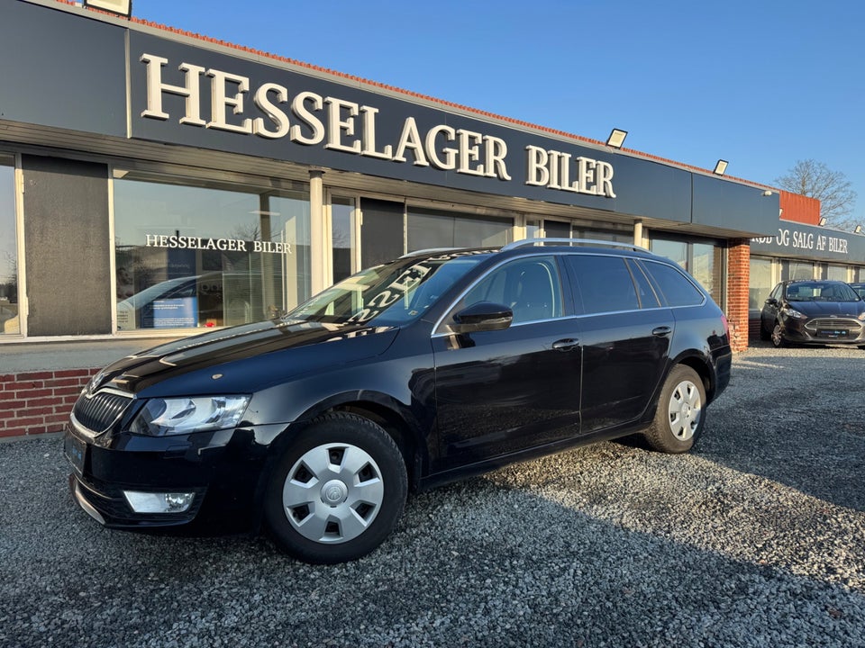 Skoda Octavia 1,6 TDi 110 Style Combi DSG 5d