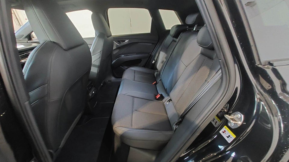 Audi Q4 e-tron 40 Advanced S-line 5d