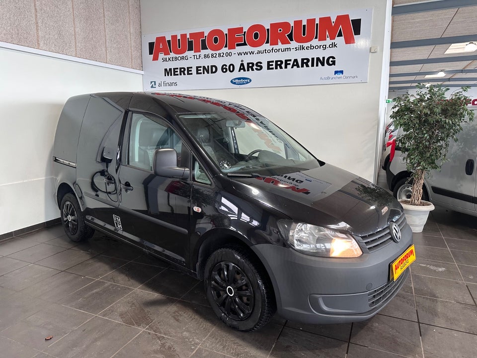 VW Caddy 1,6 TDi 102 Basis BMT Van 5d