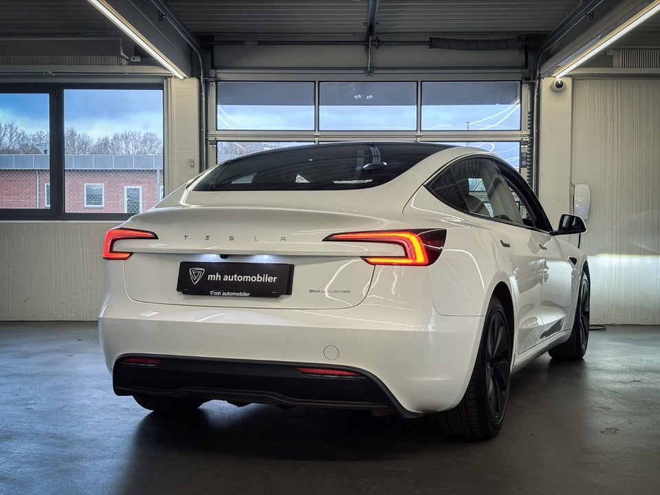 Tesla Model 3 Long Range AWD 4d