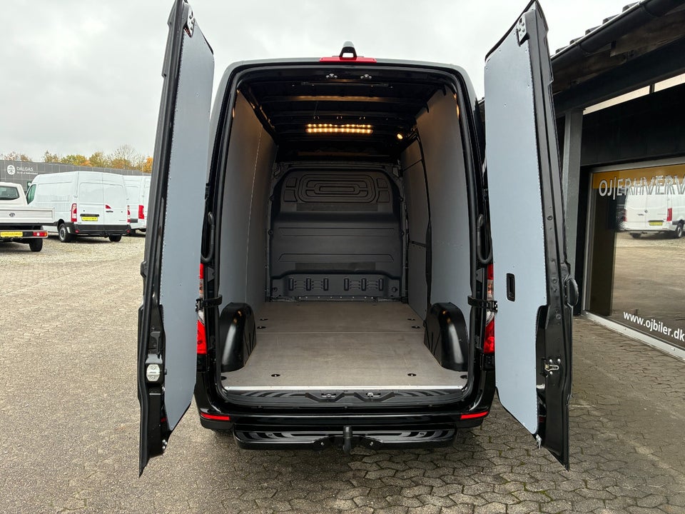 Mercedes Sprinter 315 2,0 CDi A2 Kassevogn aut. FWD