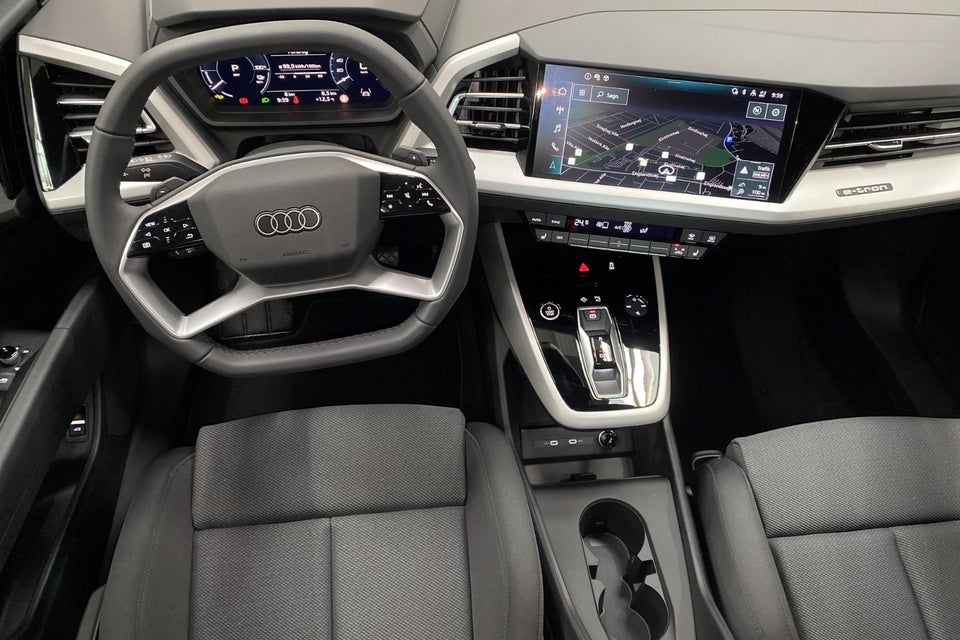Audi Q4 e-tron 45 Progress 5d