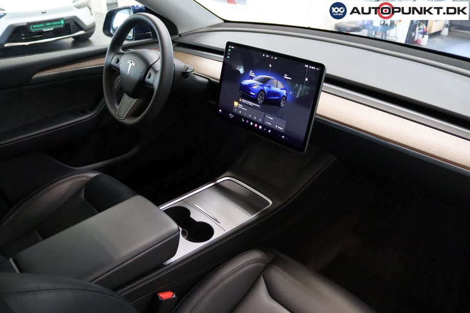 Tesla Model Y Long Range RWD 5d