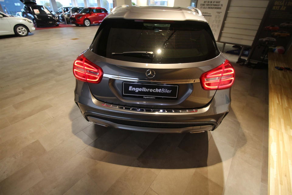 Mercedes GLA250 2,0 aut. 4Matic 5d