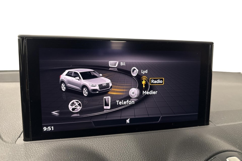 Audi Q2 35 TFSi Prestige S-tr. 5d