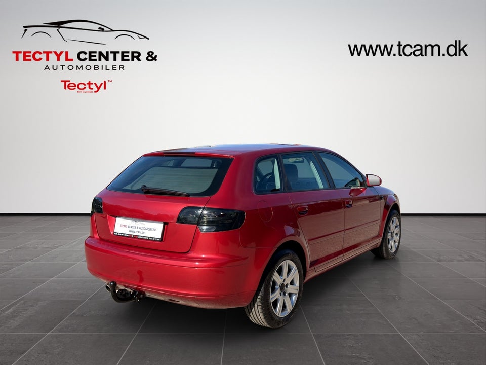 Audi A3 1,6 Ambiente Sportback 5d