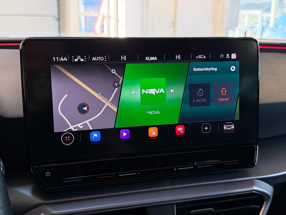 Seat Leon 1,4 eHybrid FR Sportstourer DSG 5d