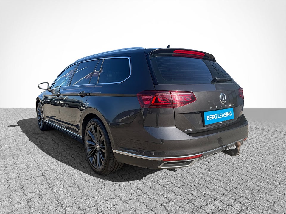 VW Passat 1,4 GTE DSG 4d