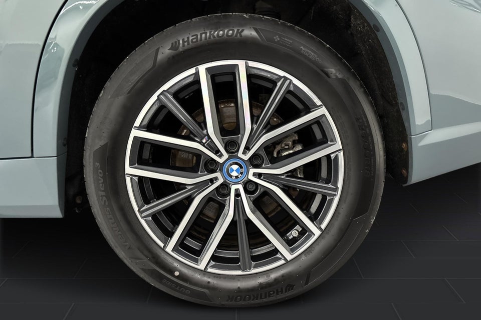 BMW iX1 xDrive30 M-Sport 5d