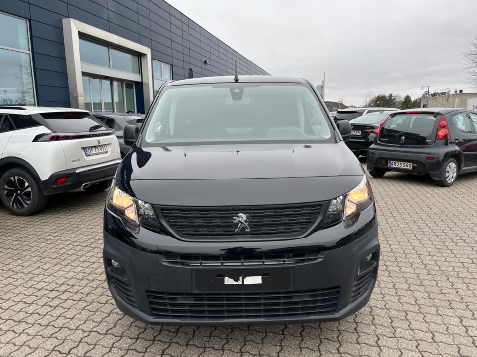 Peugeot Partner 1,5 BlueHDi 130 L1V1 Plus EAT8 Van