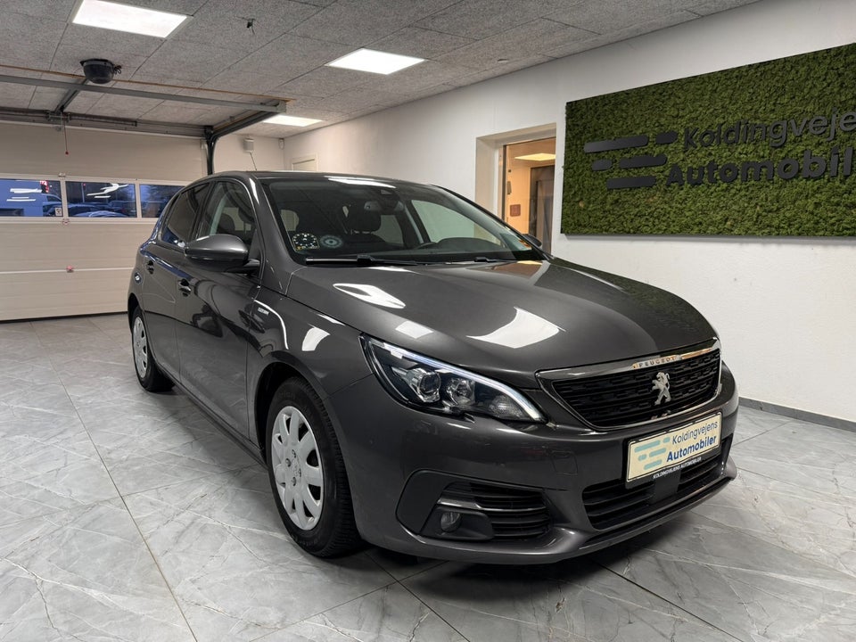 Peugeot 308 1,5 BlueHDi 130 Active 5d