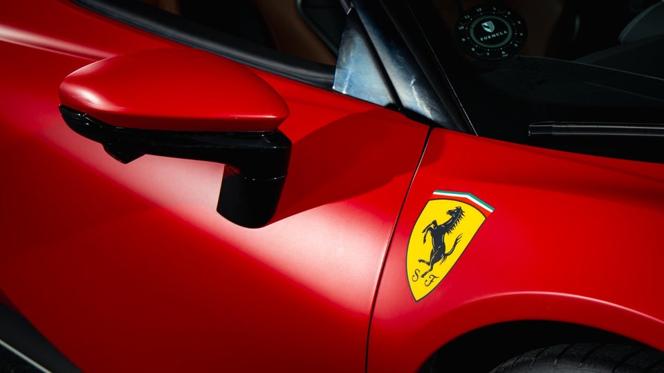 Ferrari SF90 Spider 4,0 DCT 2d