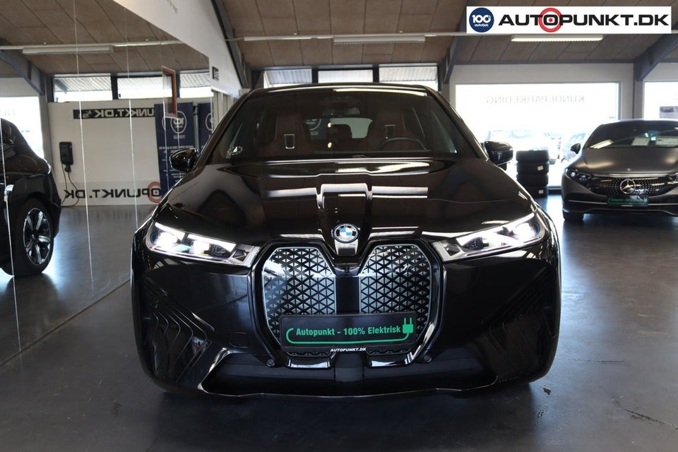 BMW iX xDrive40 5d