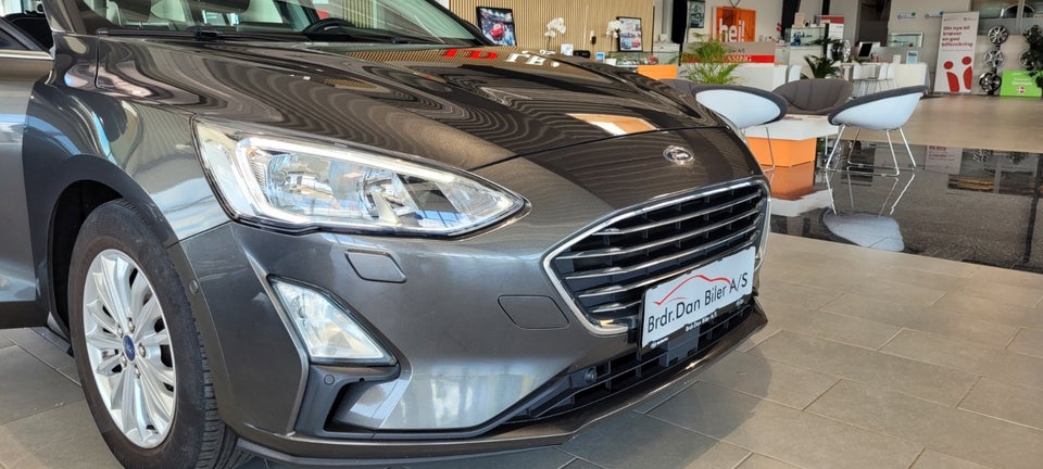 Ford Focus 1,0 EcoBoost Titanium Business stc. 5d