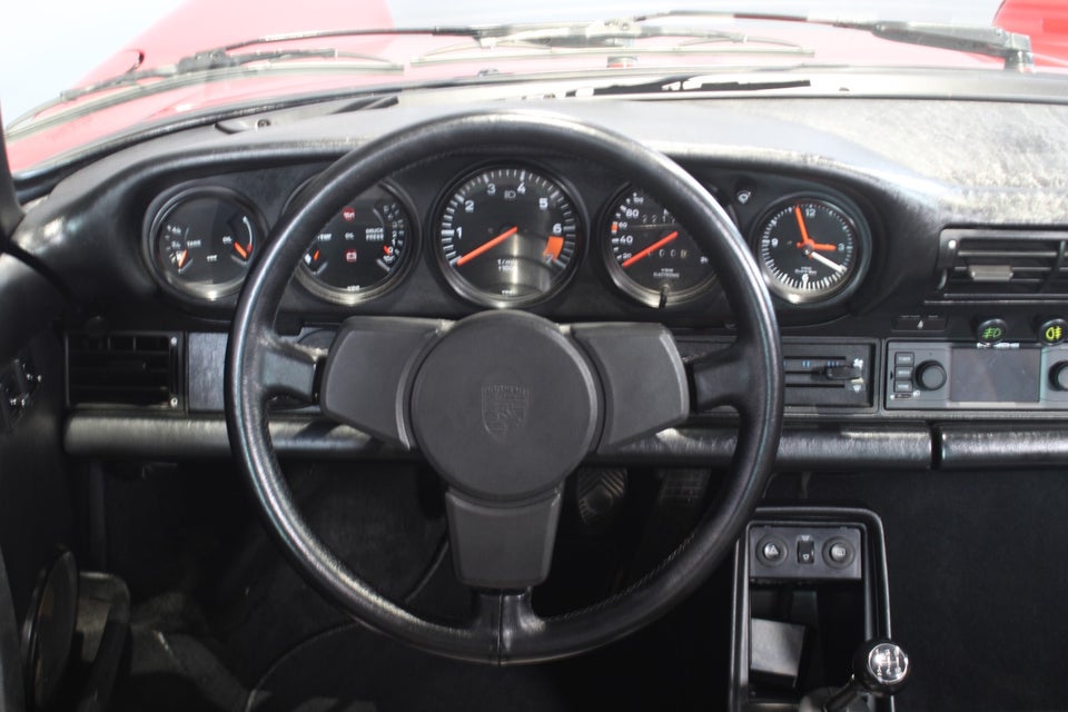 Porsche 911 3,2 Carrera Targa 2d