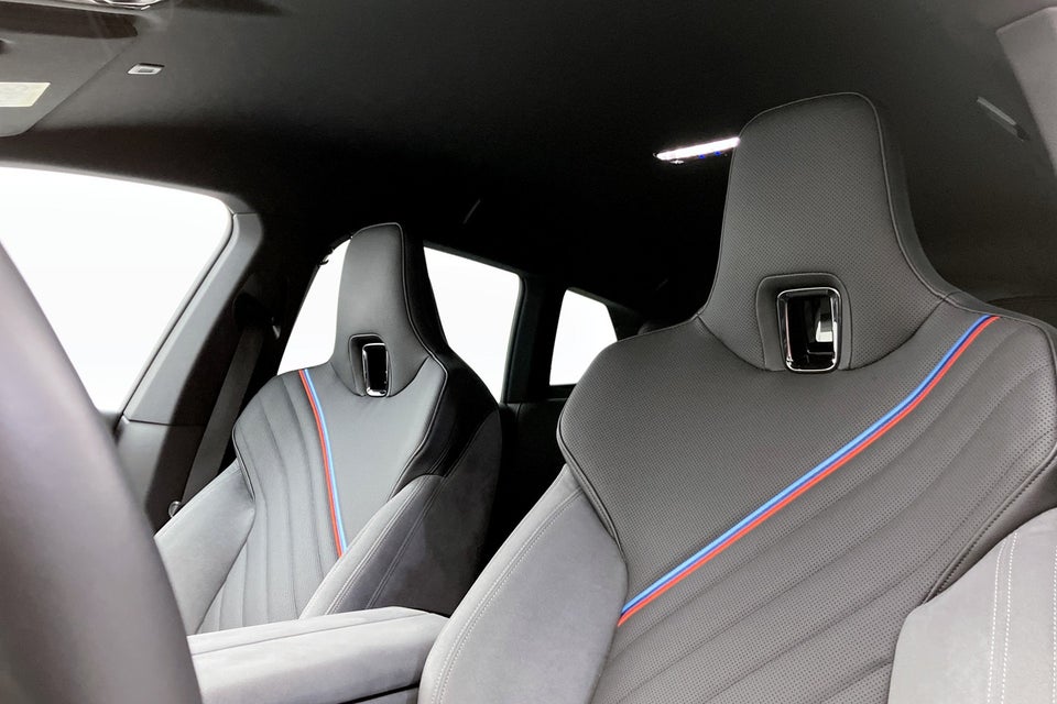 BMW iX xDrive45 Fully Charged 5d