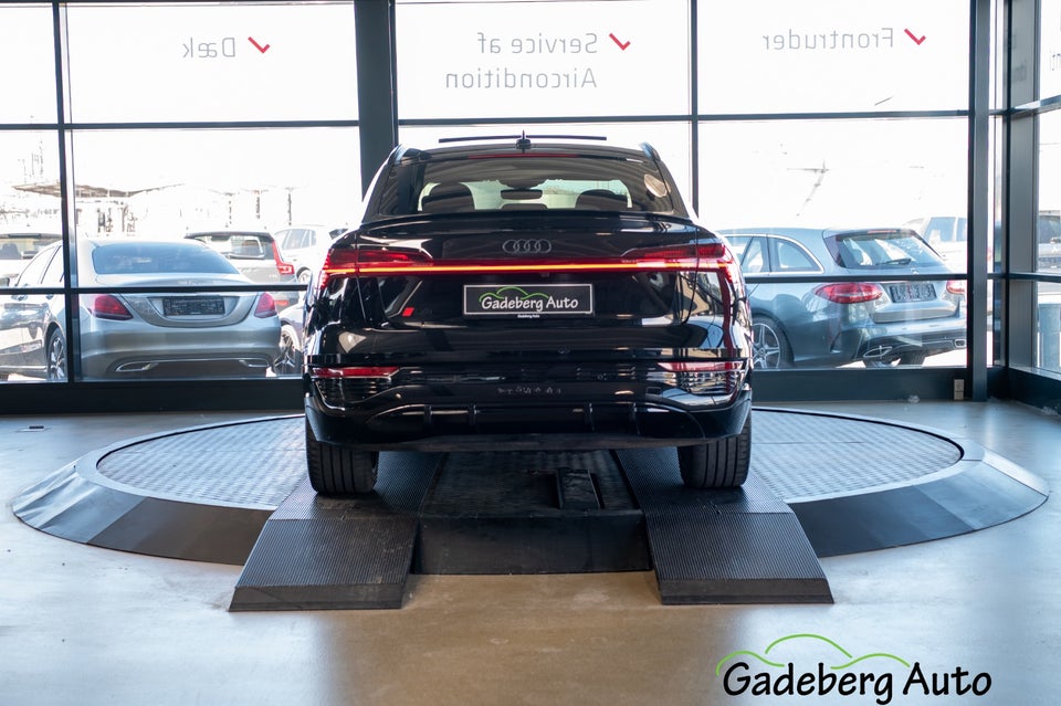 Audi Q8 e-tron 55 S-line Sportback quattro 5d