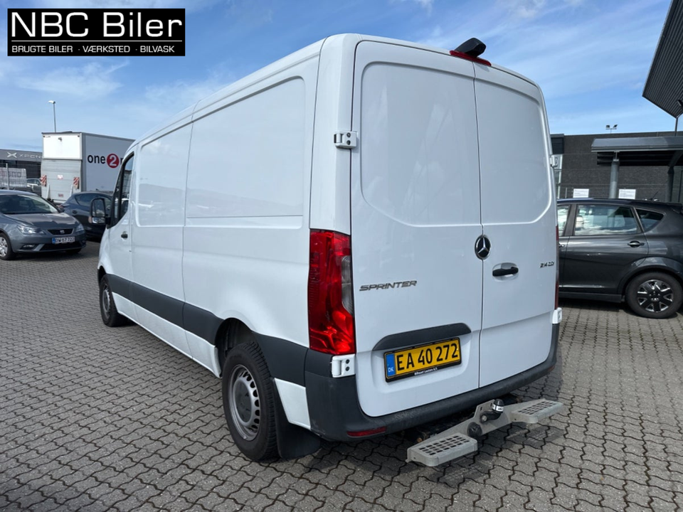 Mercedes Sprinter 214 2,2 CDi A2 Kassevogn aut. FWD