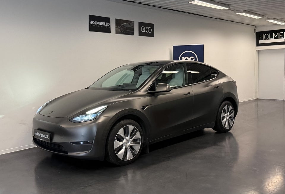 Tesla Model Y Long Range AWD 5d