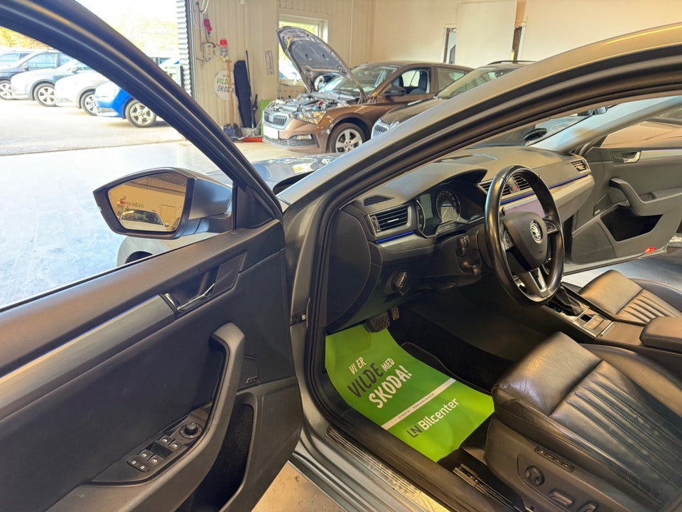 Skoda Superb 1,4 TSi 150 Business Executive Combi DSG 5d