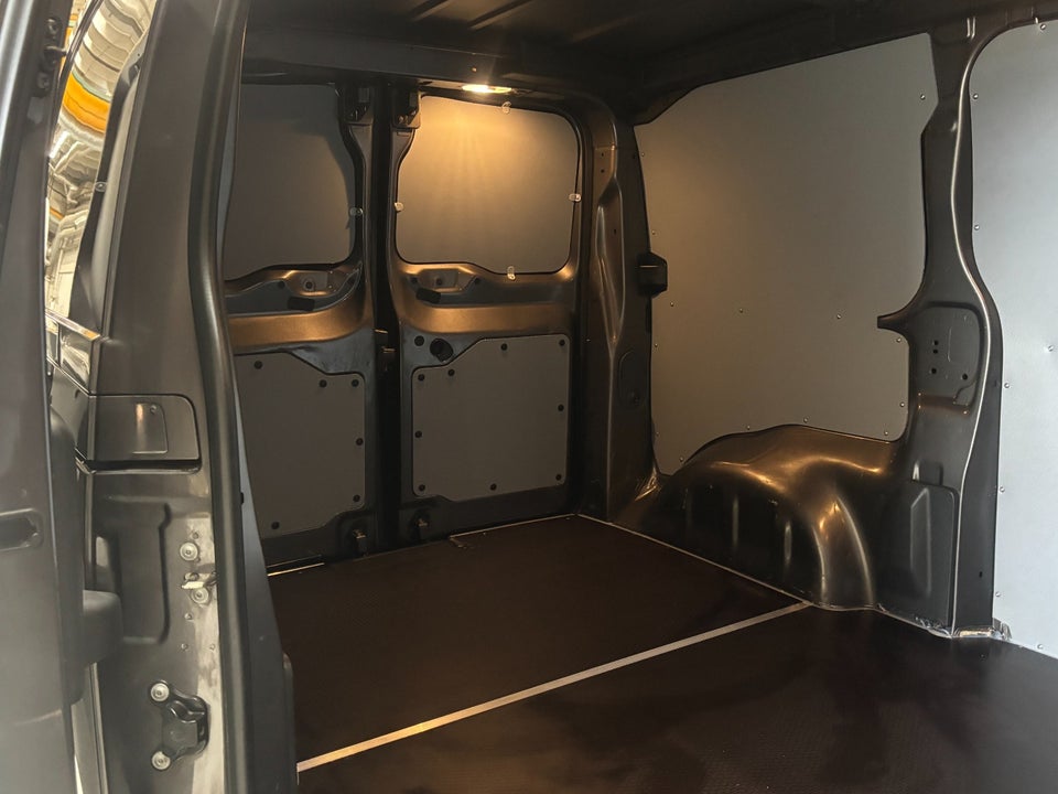 Toyota ProAce 2,0 D 144 Medium Master aut. 4d