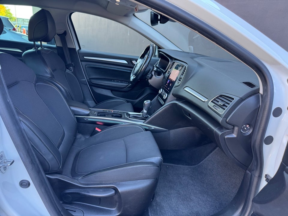 Renault Megane IV 1,6 E-Tech Intens Sport Tourer 5d