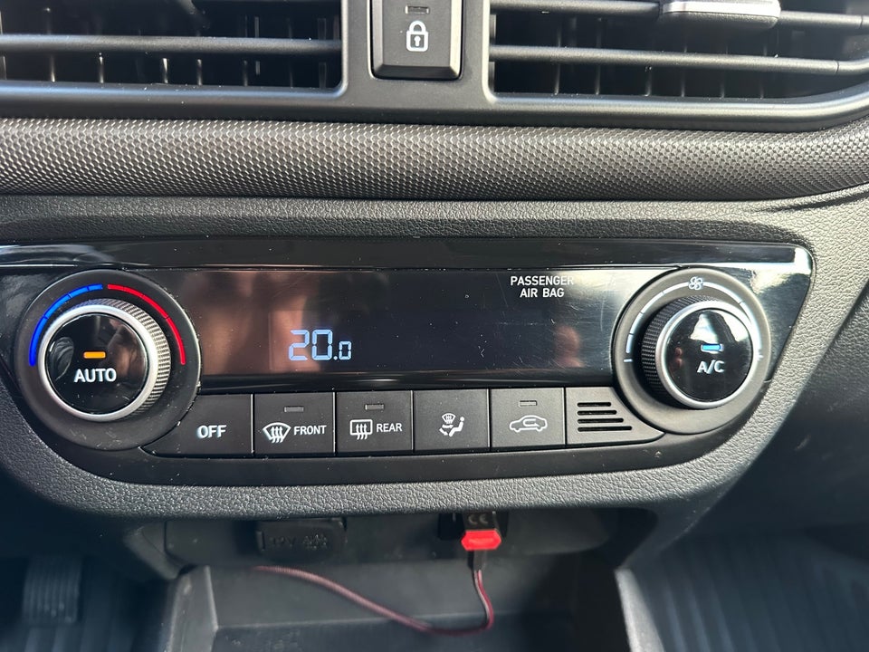 Hyundai i10 1,0 MPi Essential Komfort 5d