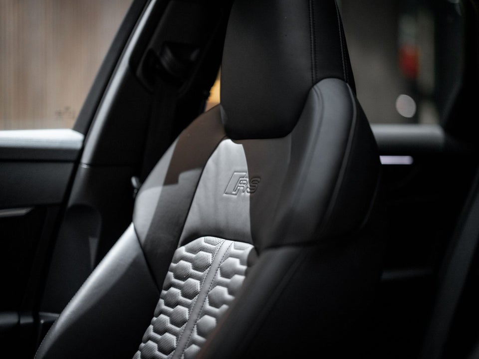 Audi RS6 4,0 TFSi Avant quattro Tiptr. 5d