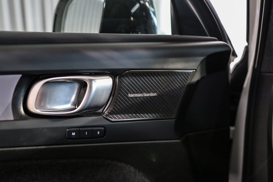 Volvo XC40 P6 ReCharge Ultimate 5d