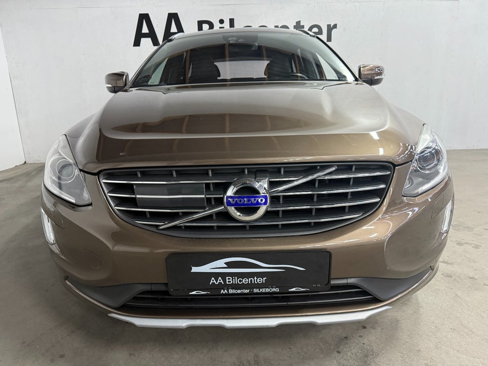 Volvo XC60 2,0 D4 190 Momentum aut. 5d