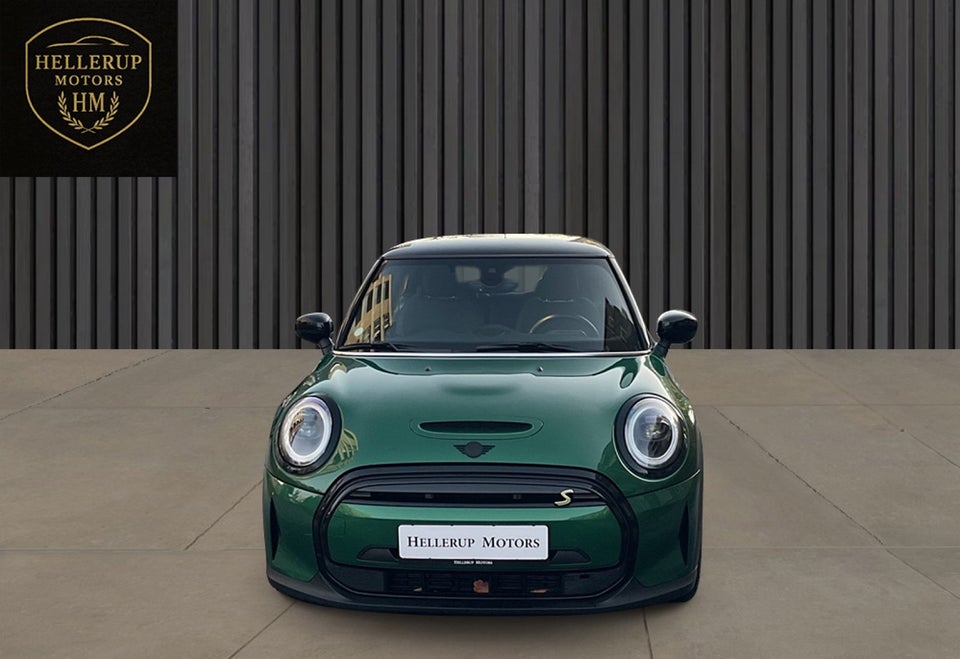 MINI Cooper SE Classic Trim 3d