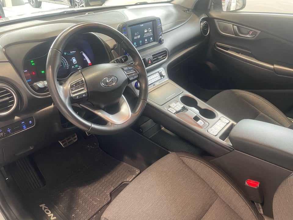 Hyundai Kona 64 EV Trend 5d
