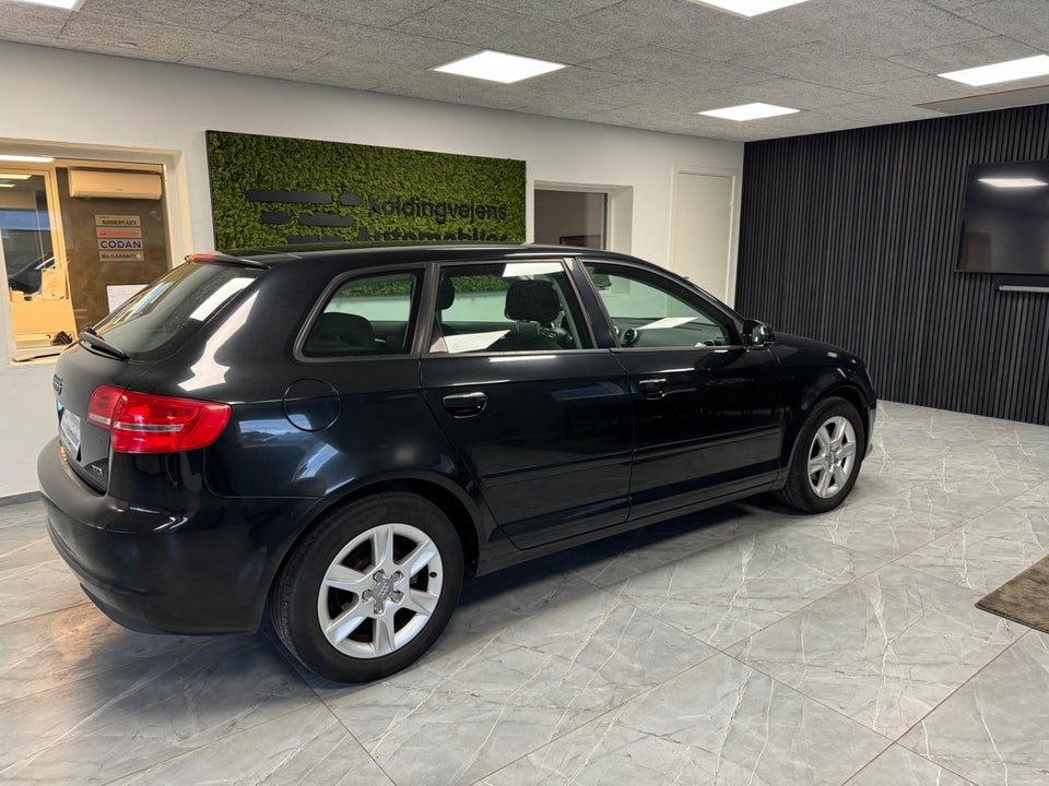 Audi A3 2,0 TDi 140 Sportback 5d