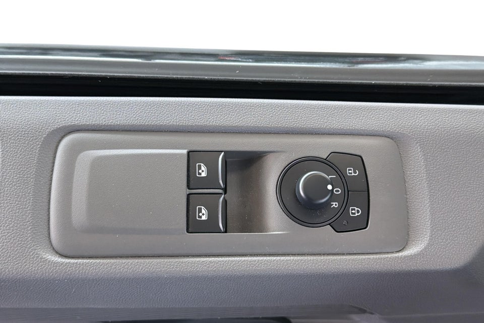 VW Transporter 2,0 TDi 150 Comfort Kassevogn aut. LWB