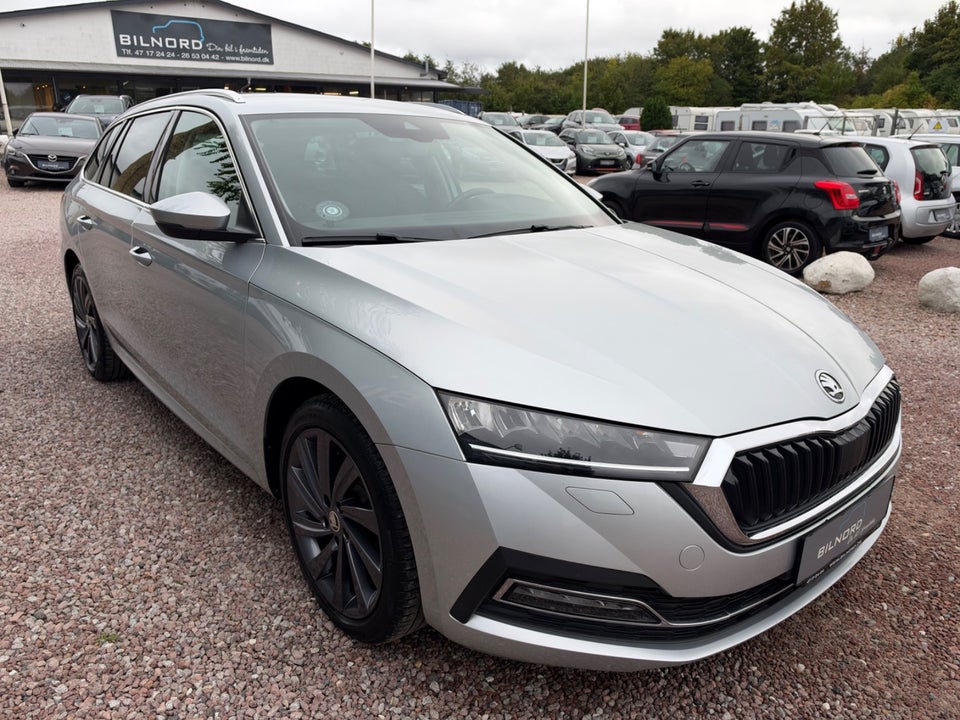 Skoda Octavia 1,4 TSi iV Combi DSG 5d