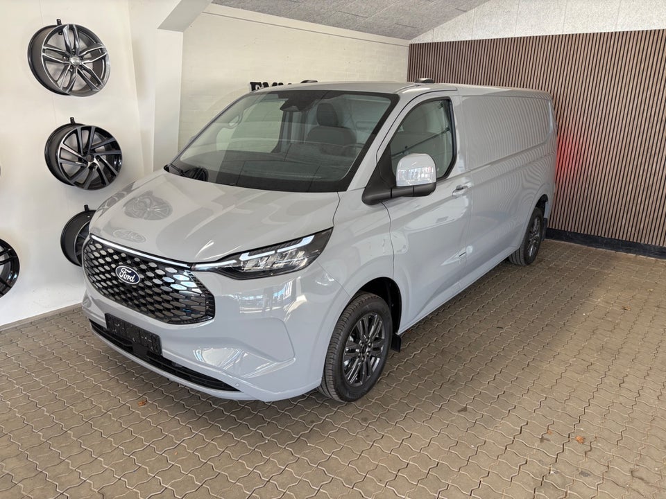 Ford E-Transit Custom 340L 64 Limited