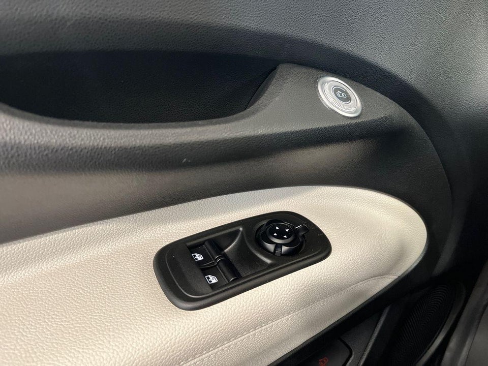 Fiat 500e 42 la Prima 3+1 4d