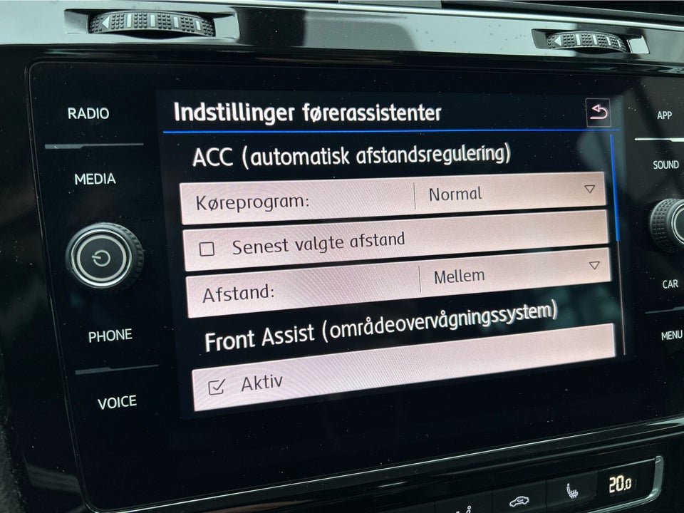 VW Golf VII 1,5 TSi 150 Highline DSG 5d