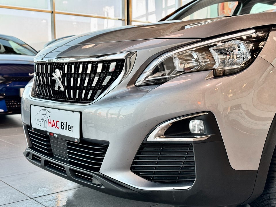 Peugeot 3008 1,2 e-THP 130 Active 5d