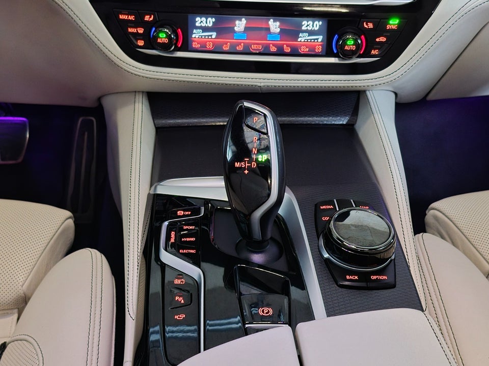 BMW 545e 3,0 M-Sport+ xDrive aut. 4d