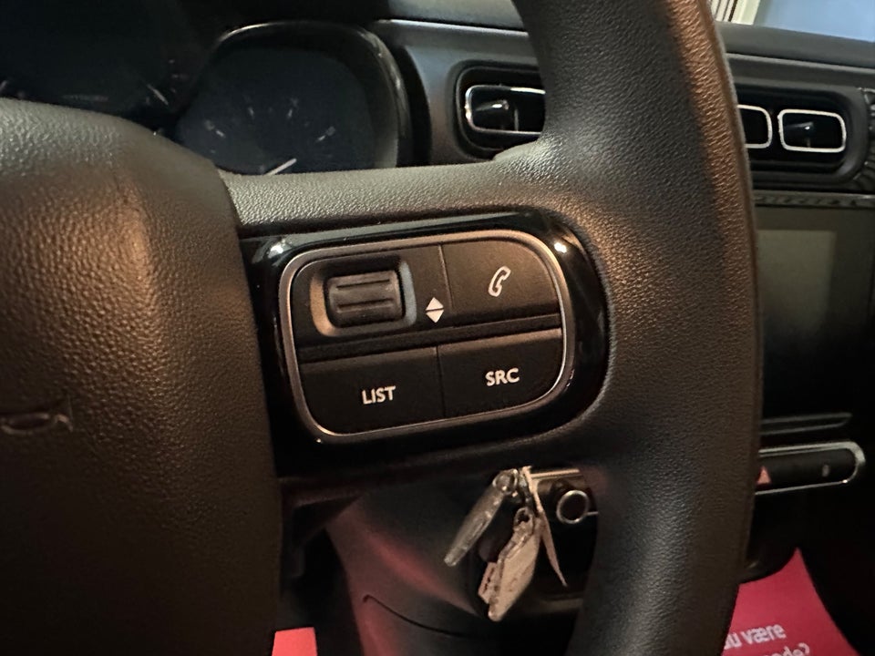 Citroën C3 1,2 PureTech 83 Shine 5d