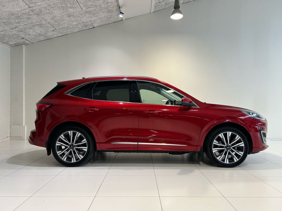 Ford Kuga 2,5 PHEV Vignale CVT 5d